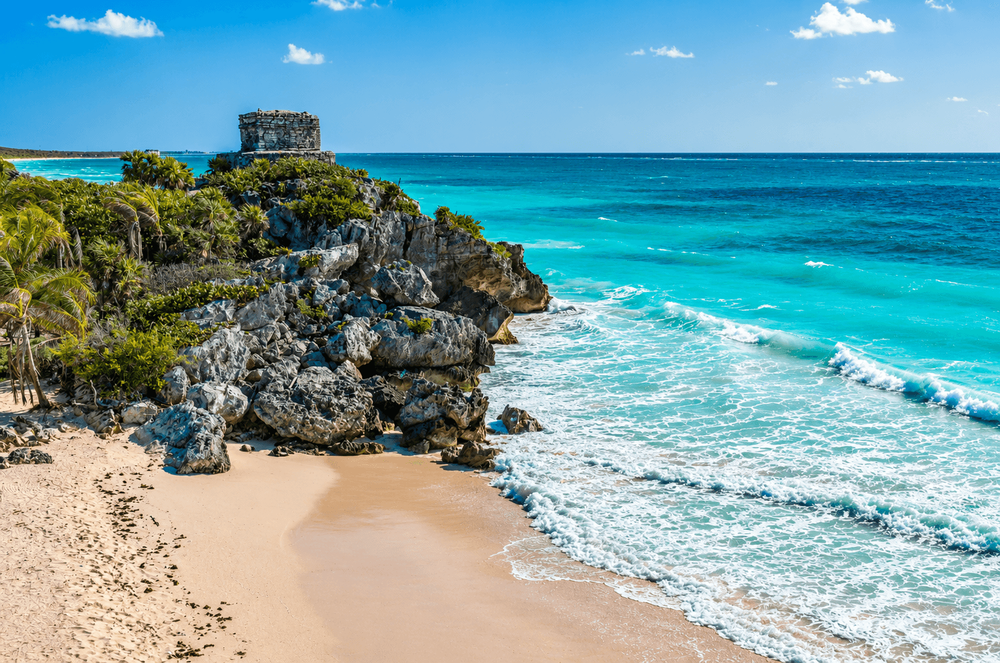 <p class="p1"><i>Playa del Carmen, Cozumel et cénotes : un grand classique plongée du Yucatán</i></p>